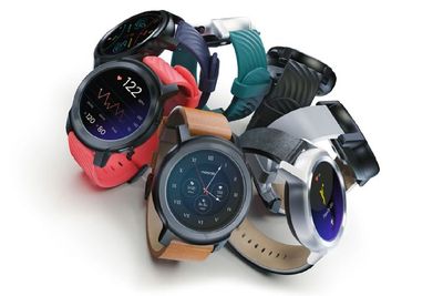 Motorola Rilis Smartwatch Moto Watch 100 yang Gunakan Sistem Operasi Moto OS!