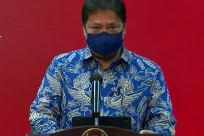 Pemerintah Salurkan BLT dan Kartu Sembako Rp 300 Ribu Selama 3 Bulan, Atasi Kemiskinan