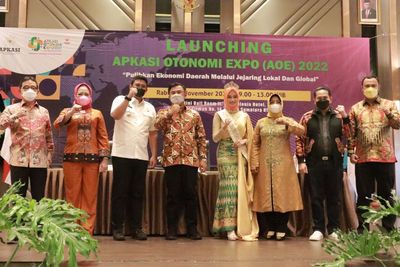 Harap Otonomi Expo 2020 Bangkitkan Perekonomian, Bobby Dorong UMKM Terapkan Digitalisasi