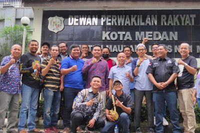 FWL Pekanbaru Lakukan Study Komparatif ke Wartawan Unit DPRD Medan