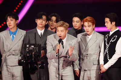 BTS Borong 3 Penghargaan di AMA 2021, Termasuk Artist of The Years