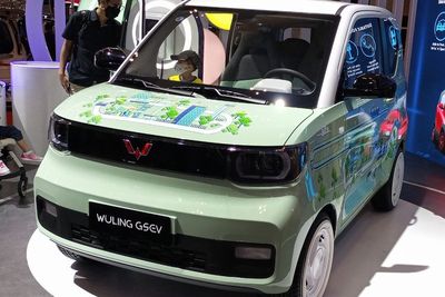 Tekan Emisi Karbon di Indonesia, Kemenhub Dorong Percepatan Kendaraan Listrik