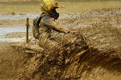 Balap Motor Pengangkut Gabah di Gowa, Berikut Foto-fotonya