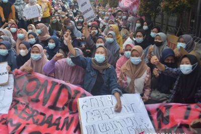 Buruh Bekasi Tolak Kenaikan Upah 2022, Minta UMK Naik Tujuh Persen