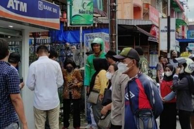 Warga Heboh, Wanita Ditikami di ATM BRI Siantar Hingga Luka Parah