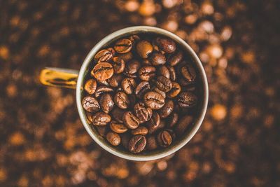 Membuat Masker Wajah dengan Bahan Dasar Kopi, Ini Daftarnya!