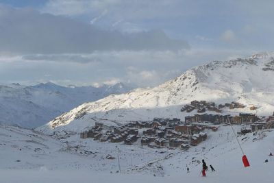 Wisata Resor Ski Val Thorens di Prancis Kembali Dibuka, Dihadiri Sekitar 10.000 Wisatawan