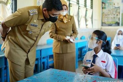 Rapat RAPBD Tahun 2022, Anggota DPRD Medan Minta Kesejahteraan Guru Ditingkatkan