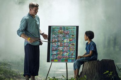 Selamat Hari Guru! Ini 5 Sosok Guru Inspiratif di Tanah Air, Patut untuk Diteladani