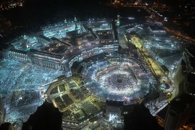 Pemerintah Arab Saudi Larang Pengunjung Foto di Dua Masjid Suci Ini