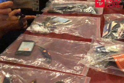Polda Metro Pamerkan Barang Bukti Ricuh Demo Ormas PP