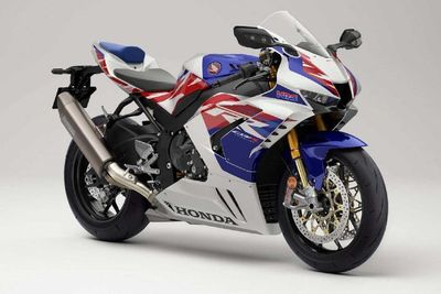 Honda Luncurkan Motor CBR1000RR-R SP 2022 dengan Livery Spesial Ultah ke-30!