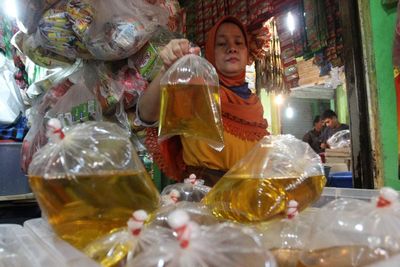 Larangan Menjual Minyak Goreng Curah Rencananya Bakal Diterapkan Mulai 1 Januari 2022