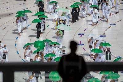 WNI Bisa Naik Penerbangan Langsung ke Arab Saudi, Tidak Perlu Vaksin Booster