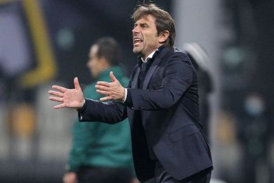 Tottenham Dipecundangi Tim Slovenia, Conte: Kekalahan Buruk