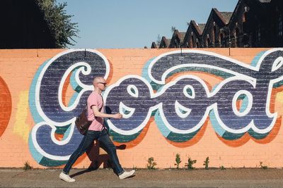 5 Manfaat Jalan Kaki untuk Otak, Bisa Sembuhkan Depresi Hingga Kuatkan Ingatan