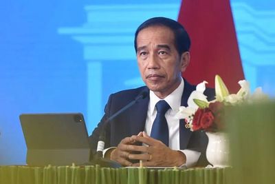 Jokowi Akui Target Vaksinasi WHO Sulit Tercapai: Angkanya Begitu Besar