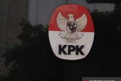 Pemprov DKI Kembali Serahkan Dokumen Soal Formula E ke KPK