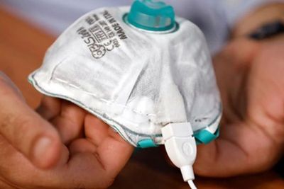 Masker Katup Disebut Jadi Penyebab Menyebarnya Varian Omicron di Hong Kong