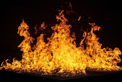 Pengungsi Asal Afghanistan Lakukan Aksi Bakar Diri di Depan Kantor UNHCR Medan!