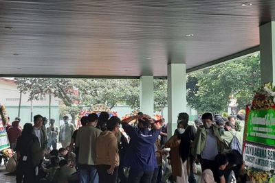 Anggota Menwa Tewas Saat Ikut Pembaretan, Ratusan Mahasiswa UPN Veteran Jakarta Demo