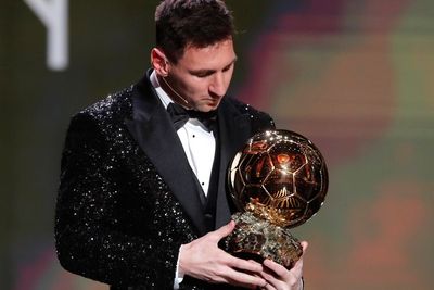 Usai Menang Ballon d Or 2021, Messi Absen dari Sesi Latihan PSG Gara-gara Diare