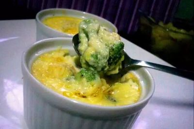 Kita Bikin Telur Panggang Brokoli Keju Yuk Pagi Ini