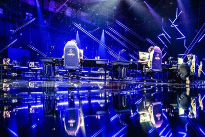 Recap Hari Pertama Valorant Champions 2021, Kemenangan Buat Fnatic Hingga Vision Strikers!