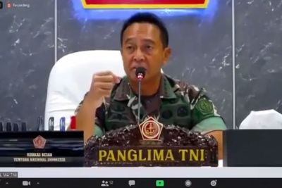 Cueki Rapat, Panglima Andika Semprot Anak Buah Main HP, Pangdam & Danrem Kena Getahnya