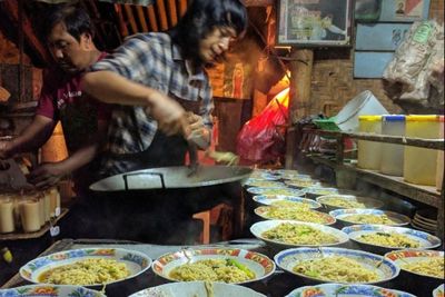 Demi Makan Mie Soden, Pelanggan Harus Antre Sampai 2 Jam! Apa Sih Istimewanya?