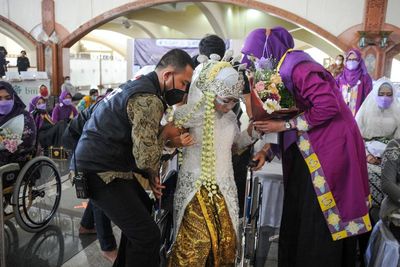 Nikah Massal bagi Penyandang Disabilitas, Ini Foto-fotonya