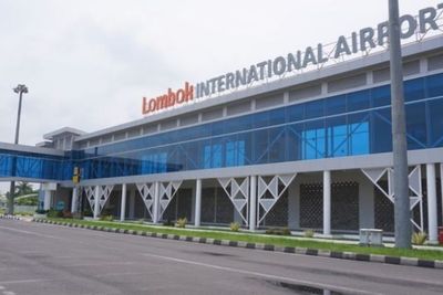 Penerbangan di Bandara Lombok tidak terdampak letusan Gunung Semeru