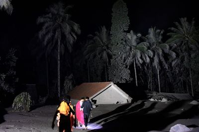 Imbas Erupsi Semeru: 14 Orang Meninggal, 56 Terluka dan 1.300 Masyarakat Mengungsi