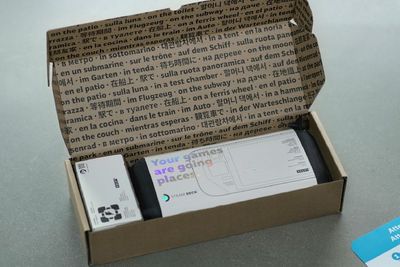 Begini Tampilan Packaging dari Steam Deck yang Tampil Simpel dan Minimalis!