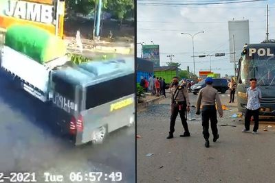 Menewaskan Satu Siswa, Bus SPN Polda Jambi Tabrakan dengan Truk Bermuatan Kayu Loging