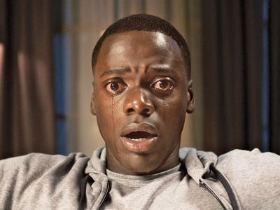 Bingung Mau Nonton Film Horor? Ini 5 Rekomendasi dengan Plot Twist yang Penuh Kejutan!