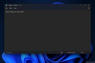 Microsoft Uji Coba Notepad Versi Baru untuk Windows 11, Dukung Dark Mode!