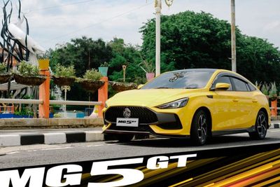 GIIAS Surabaya: Pesona MG 5 GT Mampu Hipnotis GenZ dan Milennial