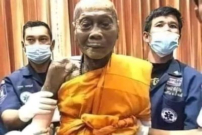 CEK FAKTA: Peneliti Temukan Biksu Berumur 396 Tahun dalam Gua di Pegunungan Nepal