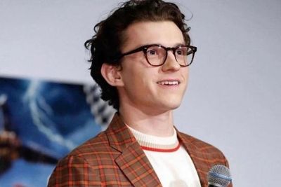 Disebut Pensiun dari Spider-Man, Tom Holland Beri Klarifikasi