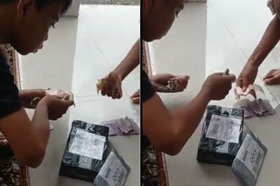 Aksi Bocah Bayar Paket COD Usai Pecahkan Celengan Ini Tuai Pujian