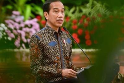 Jokowi Diminta Hati-hati Soal Proyek Besar yang Bikin Utang Menumpuk