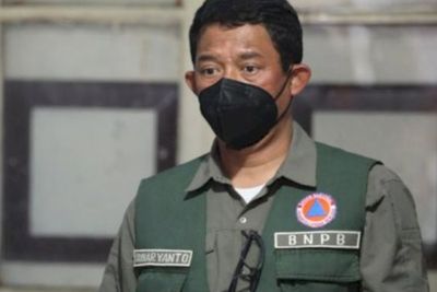 Kepala BNPB: Ingatkan Masyarakat dan Penambang di Sekitar Gunung Semeru Stop Beraktivitas