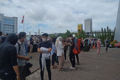 Begini Kepanikan Warga Makassar Akibat Gempa Magnitudo 7,4