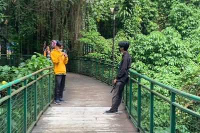 Menelusuri Forest Walk, Tempat Buat Self Healing di Bandung!