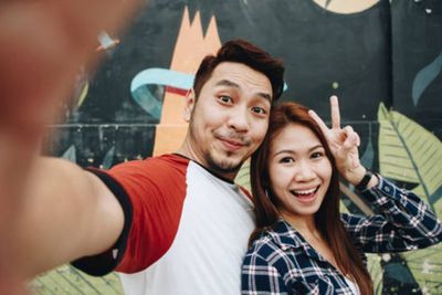 Tak Melulu Narsis, Ini 3 Manfaat Selfie Bagi Kesehatan Mental
