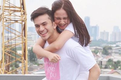 Rizky Nazar Positif Konsumsi Ganja, Syifa Hadju Unggah Kalimat Menyentuh