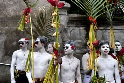 Tradisi Ngerebeg di Bali, Berikut Foto-fotonya