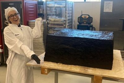 Cetak Rekor! Brownies Ganja Ini Jadi yang Terbesar di Dunia, Beratnya 385 Kg