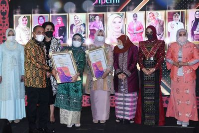 Capai Prestasi, Istri Gubernur Sumut Raih Penghargaan Perempuan Inspirasi Indonesia 2021